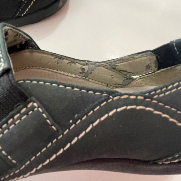 Clarks Collection Soft Cushion Strap Mary Jane Shoes - Picture 7 of 8